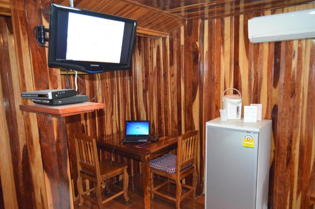 Home Stay Stc Bed And Breakfast Udon Thani Chambre photo