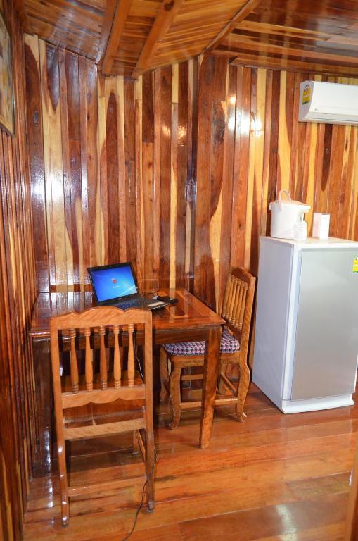 Home Stay Stc Bed And Breakfast Udon Thani Chambre photo